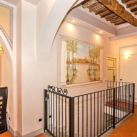 لوكا Dimora Dei Guelfi Luxury Rooms المظهر الخارجي الصورة