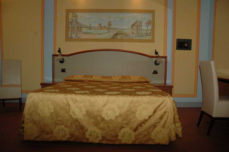 لوكا Dimora Dei Guelfi Luxury Rooms المظهر الخارجي الصورة